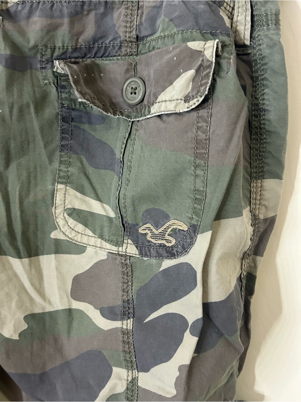 Vtg Y2K Hollister Low Rise Camo Cargo Pants Women’s Large - Picture 5 of 10